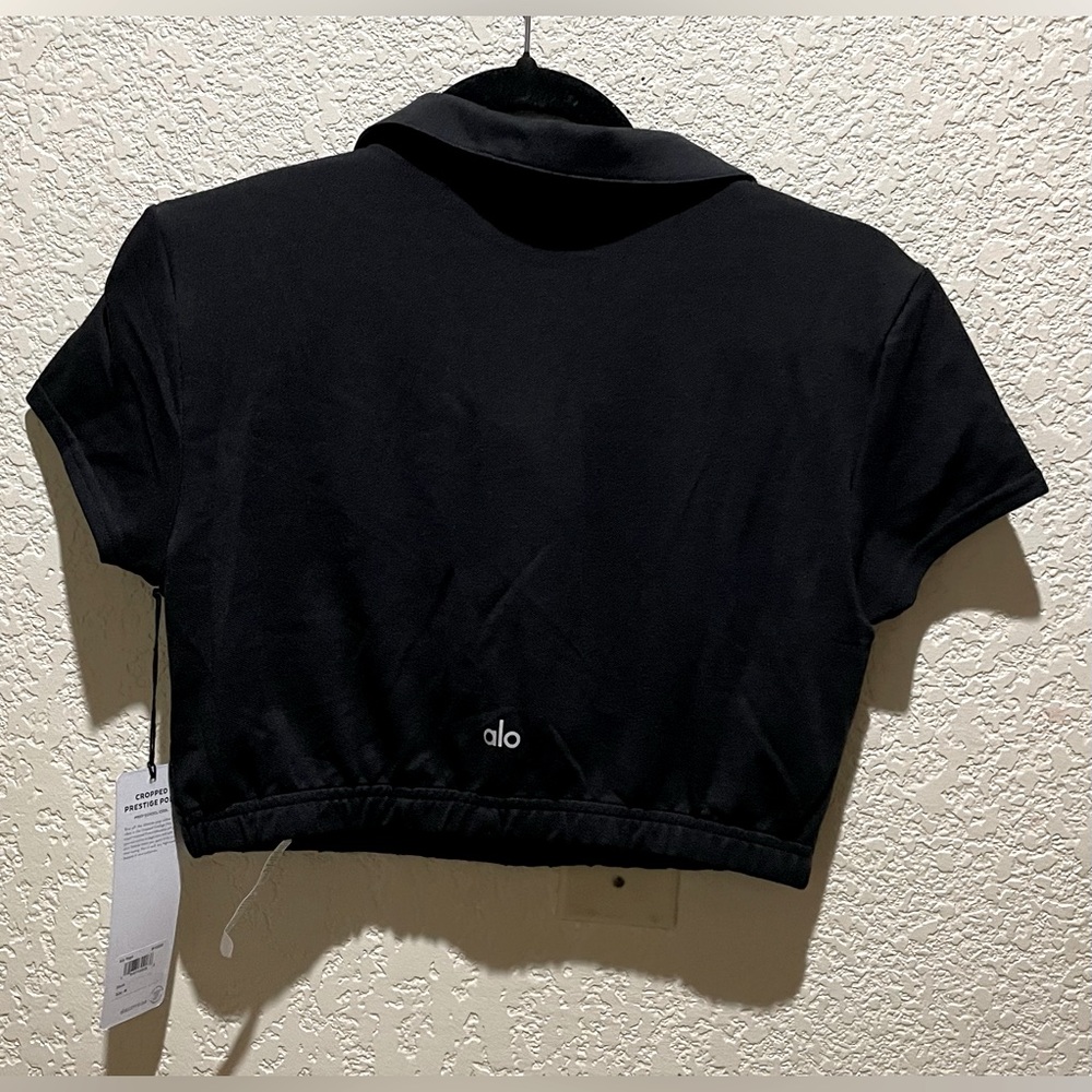 ALO Yoga NWT Cropped Prestige Polo Black Top Size M - Picture 6 of 9